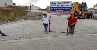 Çaldıranda Parke Taşı Yol Çalışması