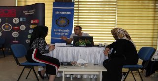 Üniversite Adaylarına Ücretsiz Rehberlik Hizmeti