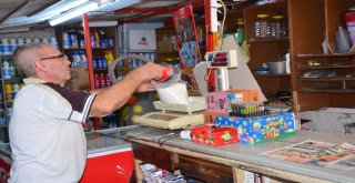 (Özel) Zincir Marketlere 43 Yıllık Tecrübesi İle Direniyor