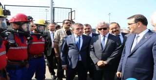 Enerji Bakanı Fatih Dönmez, Oruç Reis Gemisini Ziyaret Etti