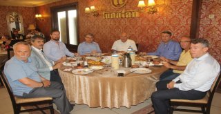 Sgb Üyeleri Basın Bayramında Bir Araya Geldi