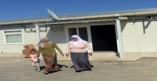 Akıllı Cep Telefonu Kullanmak İçin Okuma Yazma Kursuna Başvurdu, Azmiyle Herkese Örnek Oldu