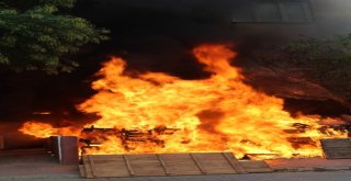 Ödemişte Depo Yangını: 7 Kişi Dumandan Etkilendi