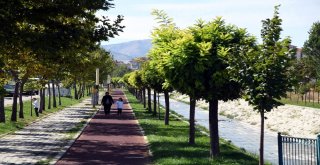 Ispartada 3 Ayda 50 Bin Metrekare Otomatik Sulama Sistemli 22 Park Yapıldı