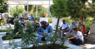 Şehitliklerde Buruk Bayram