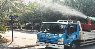 Pursaklar Ve Ankara Büyükşehir Belediyesinden İlaçlama