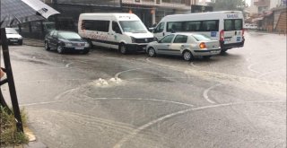 Sağanak Yağmur Bartında Etkili Oldu