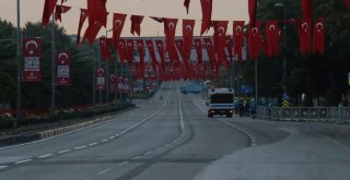 Vatan Caddesi Trafiğe Kapatıldı