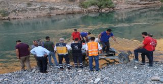 Serinlemek İçin Botan Çayına Giren Asteğmen Kayboldu