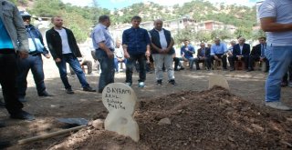 Kayıp Bayramın Kemikleri Tabutuyla Defnedildi