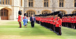 Abd Başkanı Trump, Kraliçe Elizabeth İle Bir Araya Geldi