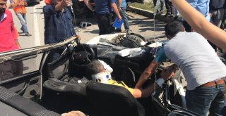 D100 Karayolunda Kamyona Arkadan Çarptı 2 Kişi Yaralandı