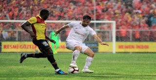 Spor Toto Süper Lig: Göztepe: 2 - A. Konyaspor: 0 (İlk Yarı)