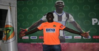 Alanyaspor, Papiss Cisseyi Transfer Etti