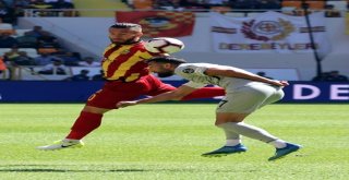 Spor Toto Süper Lig: Evkur Yeni Malatyaspor: 0 - Çaykur Rizespor: 0 (Maç Devam Ediyor)