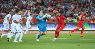 Uefa Uluslar B Ligi: Türkiye: 1 - Rusya: 1 (İlk Yarı)