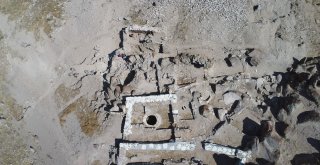 Tarihi Gevale Kalesi Ortaya Çıkarılıyor