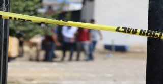 Diyarbakırda 15 Yaşındaki Genç, Babasının Silahıyla Kazara Kendini Vurdu