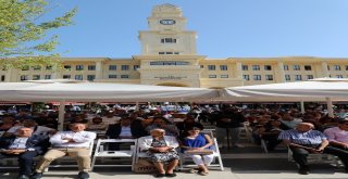 İş Arayanlar Ve İşverenler Büyükçekmecede Buluştu