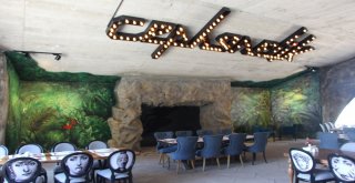 Trabzonda 450 Kişilik Hobbit Evi Yapıldı