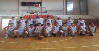 Turgutlulu Basketbolcular Sezonda İddialı