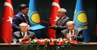 Türkiye İle Kazakistan Arasında Anlaşmalar İmzalandı