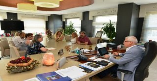 Bursa Kuaförler Odasından Başkan Bozbeye Ziyaret