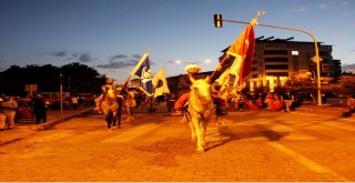 Malazgirt Kahramanları Ahlatta Fener Alayı İle Yad Edildi