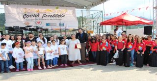 Hayratlı Ve Kadıköylü Çocuklar Birlikte Konser Verdi