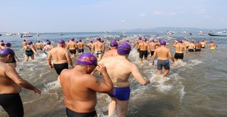Çanakkalede Troya Açık Su Yüzme Yarışı Gerçekleşti