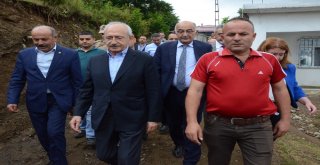 Kılıçdaroğlundan Heyelanda Ölen Vatandaşın Ailesine Taziye Ziyareti