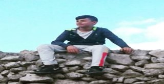 Tüfekle Oynayan Çocuk Hayatını Kaybetti