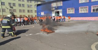 Büyükşehirden Öğrencilere İtfaiye Eğitimi