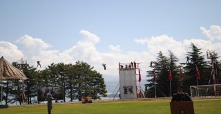 Komando Teğmenler Brövelerini Aldı