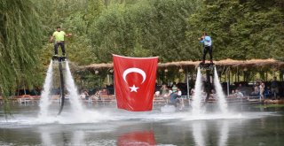 Ay Yıldızın Gölgesinde Kıran Kırana Mücadele