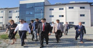 Vali Bilgin, Pınarhisarda İncelmelerde Bulundu