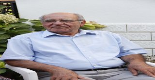 47 Yıl Sonra Gelen Sürpriz Plaket