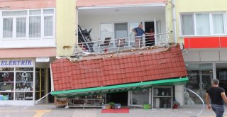 Çankırıda Fırtına Ağaçları Kökünden Söktü