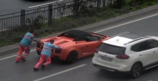 Lamborghini Yolda Kaldı, Yardımına İbb İşçileri Yetişti