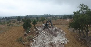 Erdemlide Yol Çalışmaları Devam Ediyor