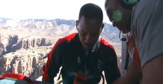 Will Smith 50. Yaş Gününü Bungee Jumping Yaparak Kutladı