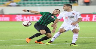 Spor Toto Süper Lig: Akhisarspor: 0 - Demir Grup Sivasspor: 0 (İlk Yarı)