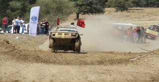 Off-Road Yarışları Nefes Kesti