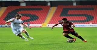 Spor Toto 1. Lig: Gençlerbirliği: 3 - Tetiş Yapı Elazığspor: 1