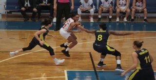 Türkiye Kadınlar Basketbol Süper Ligi: Gündoğdu Adana Basketbol: 70 - Fenerbahçe: 68