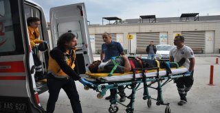 Otomobil Bir Yana Motoru Bir Yana