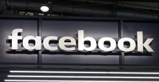 Facebook Myanmar Ordusunun Hesaplarını Kapattı