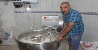 Fırsatçılar Gözünü Vatandaşın Ekmeğine Dikti