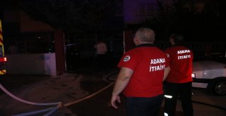 Yangında Mahsur Kalan Anne Ve Çocukları Kurtarıldı