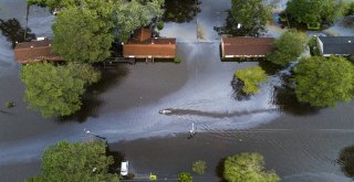 Florence Kasırgasında Bilanço Artıyor: 17 Ölü